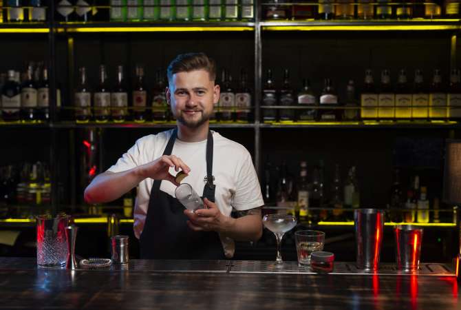Job Offers Barkeeper