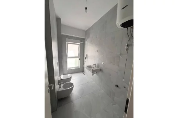 Shtepi ne shitje 1+1 ne Tirane - 96,000 Euro