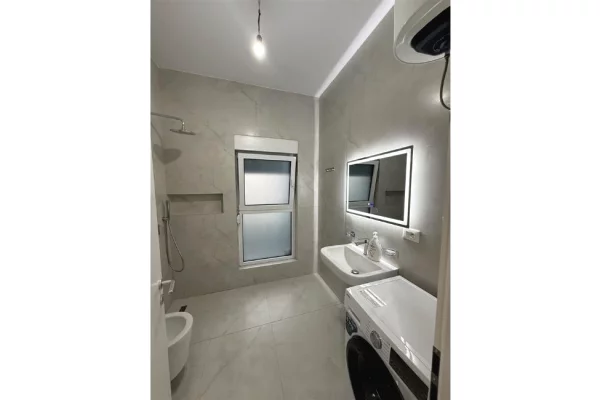 Shtepi me qera 1+1 ne Tirane - 50,000 Leke