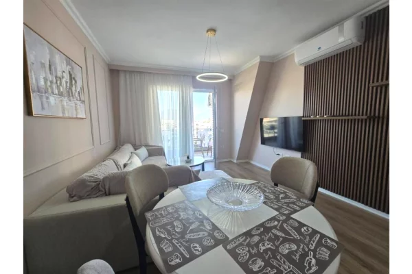 Casa in affitto 2+1 a Tirana - 60,000 Leke