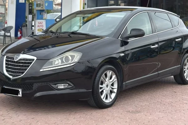 Cars for sale in Tirana - 3,700 Euro