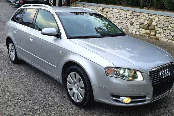 Cars for sale in Tirana - 3,900 Euro