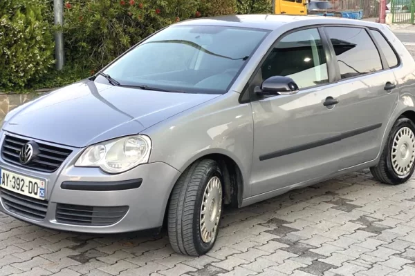 Makina ne shitje ne Tirane - 3,900 Euro