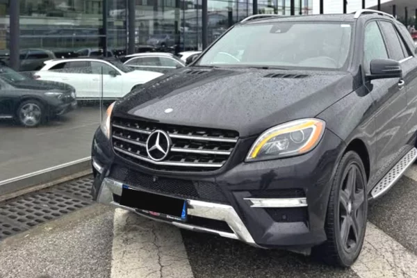 Makina ne shitje ne Tirane - 14,300 Euro