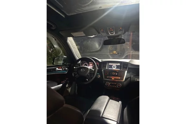 Makina ne shitje ne Tirane - 14,300 Euro
