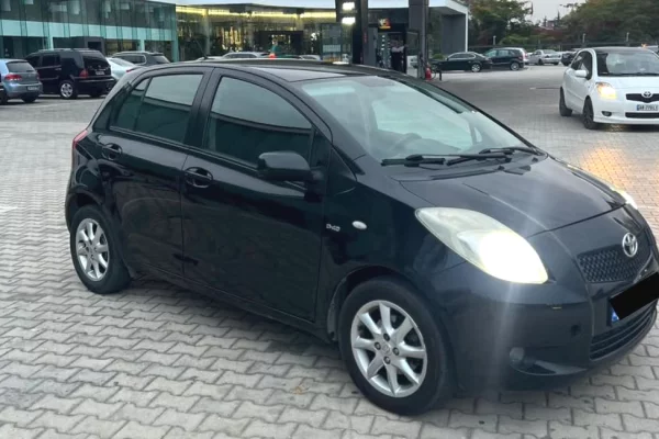 Makina ne shitje ne Tirane - 4,299 Euro