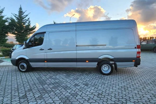 Cars for sale in Tirana - 13,000 Euro