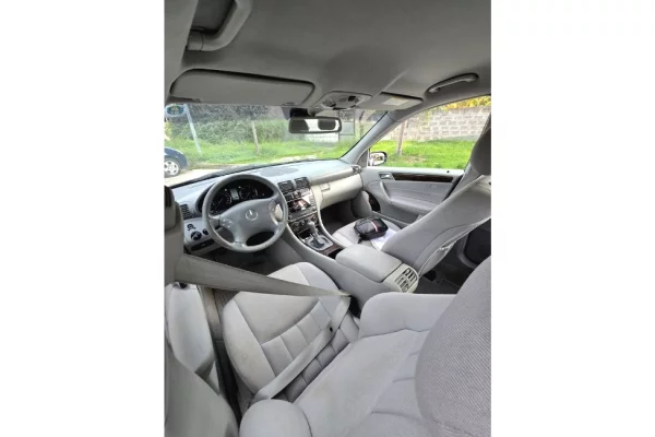 Cars for sale in Tirana - 4,300 Euro