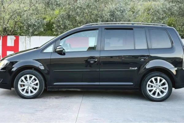 Cars for sale in Tirana - 4,600 Euro