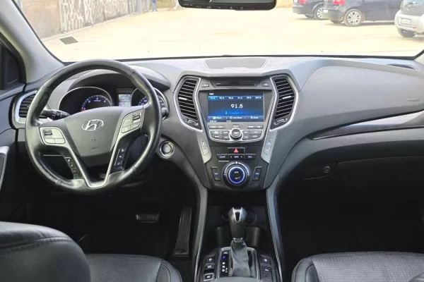 Cars for sale in Tirana - 10,500 Euro
