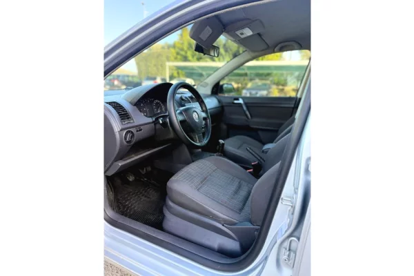 Cars for sale in Tirana - 2,700 Euro