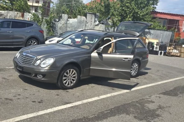 Cars for sale in Tirana - 4,500 Euro