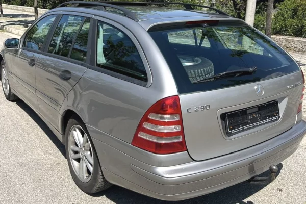 Cars for sale in Tirana - 4,300 Euro