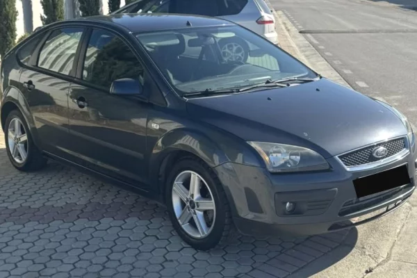 Cars for sale in Tirana - 2,700 Euro