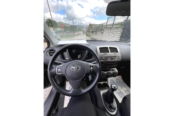 Cars for sale in Tirana - 6,800 Euro