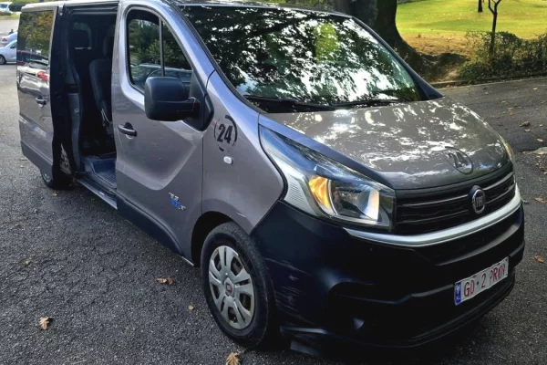 Makina ne shitje ne Tirane - 12,900 Euro