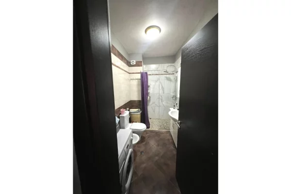 Casa in affitto 2+1 a Tirana - 1,200 Euro