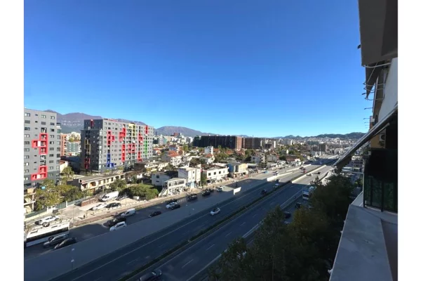 Shtepi me qera Apartament ne Tirane, 2+1, Mobilimi E mobiluar, Pagesa 55,000  Leke.