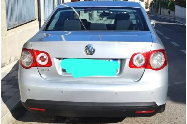 Cars for sale in Tirana - 3,000 Euro