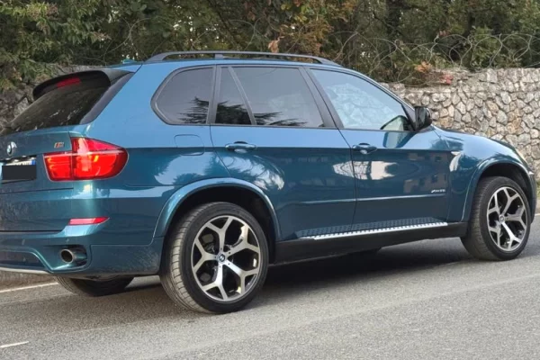 Cars for sale in Tirana - 10,500 Euro