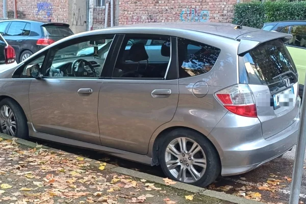 Cars for sale in Tirana - 5,800 Euro