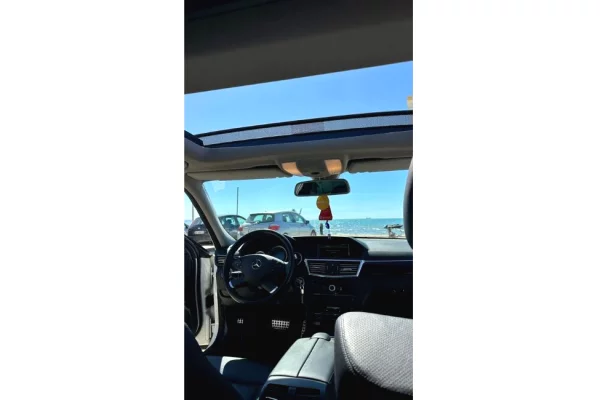 Makina ne shitje ne Tirane - 11,800 Euro