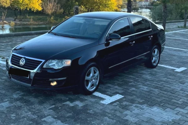 Makina ne shitje ne Tirane - 5,500 Euro