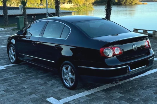 Makina ne shitje ne Tirane - 5,500 Euro