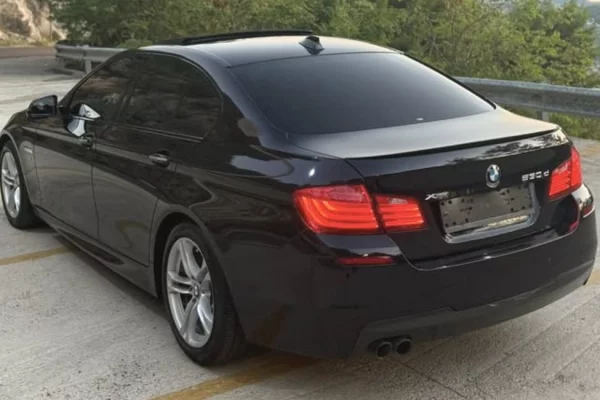 Makina ne shitje ne Tirane - 14,800 Euro