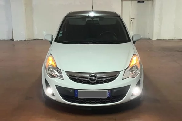 Makina ne shitje ne Tirane - 4,100 Euro