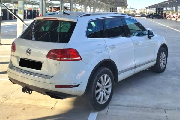 Makina ne shitje ne Tirane - 8,500 Euro