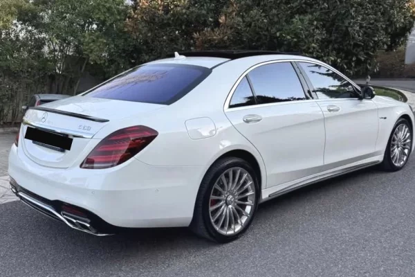 Makina ne shitje ne Tirane - 35,000 Euro