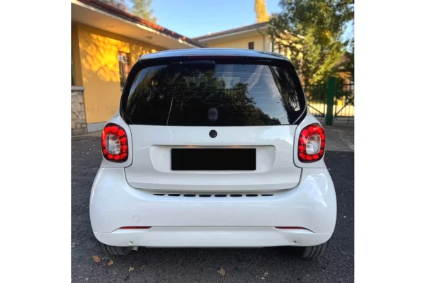 Cars for sale in Tirana - 8,600 Euro