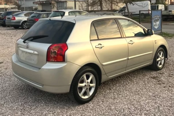 Cars for sale in Tirana - 4,300 Euro