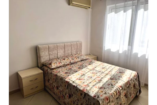 Shtepi me qera 1+1 ne Tirane - 550 Euro