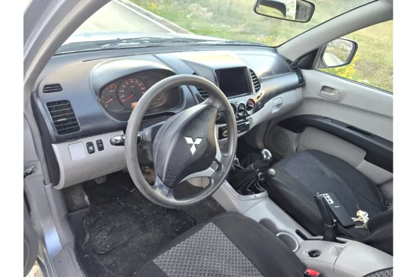 Auto in Vendita a Tirana - 8,900 Euro