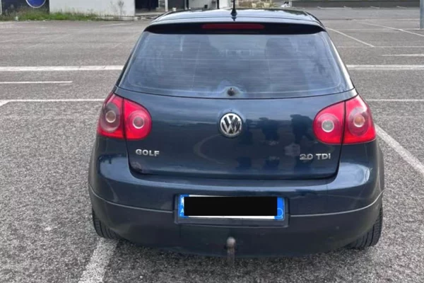 Auto in Vendita a Tirana - 4,500 Euro