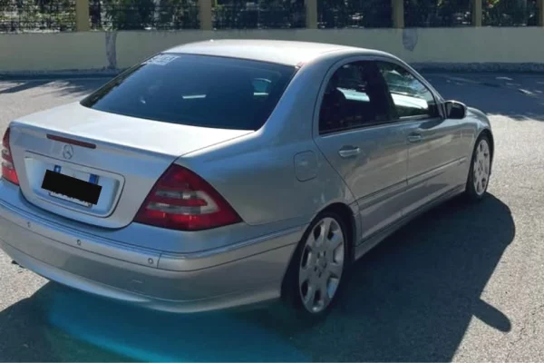 Cars for sale in Tirana - 4,255 Euro