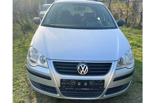 Cars for sale in Tirana - 2,800 Euro