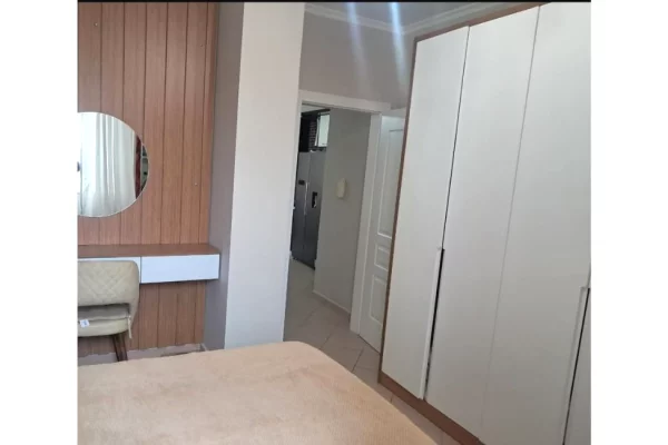 Shtepi me qera 2+1 ne Tirane - 70,000 Leke