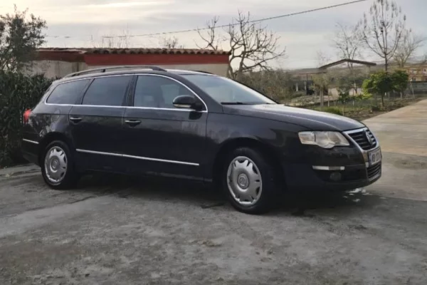 Cars for sale in Tirana - 3,500 Euro