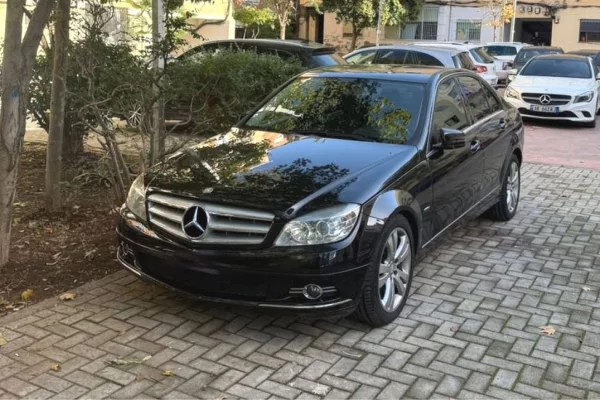 Cars for sale in Lezha - 7,300 Euro