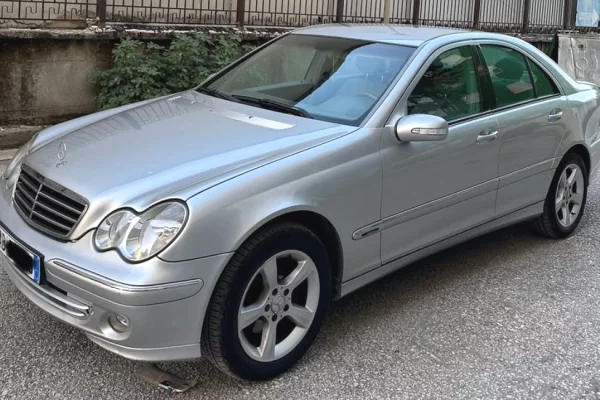 Cars for sale in Tirana - 3,600 Euro