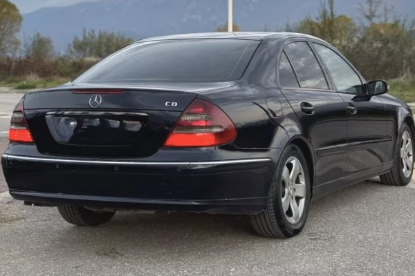 Cars for sale in Tirana - 3,900 Euro