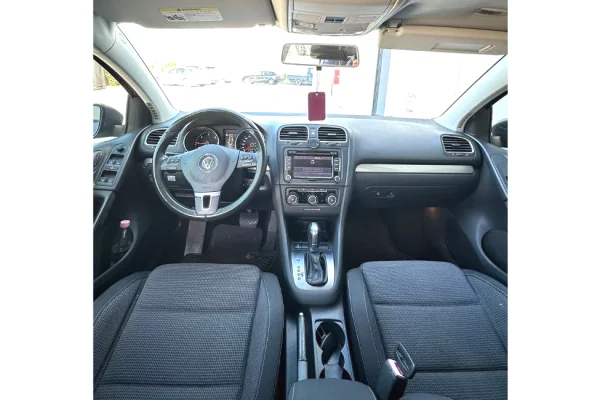 Cars for sale in Tirana - 6,900 Euro