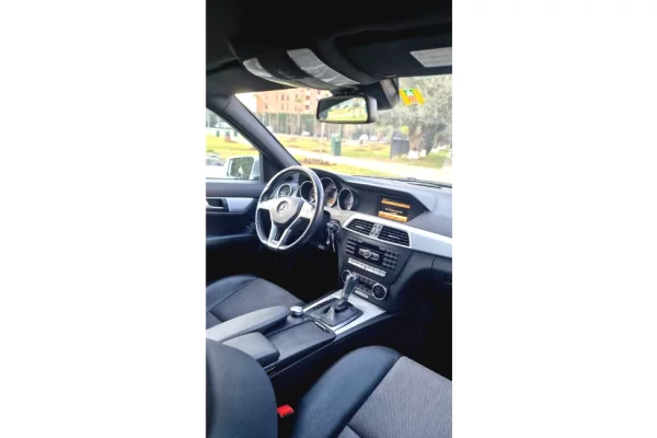 Cars for sale in Tirana - 7,000 Euro