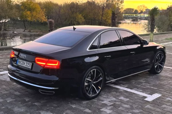 Cars for sale in Tirana - 13,500 Euro