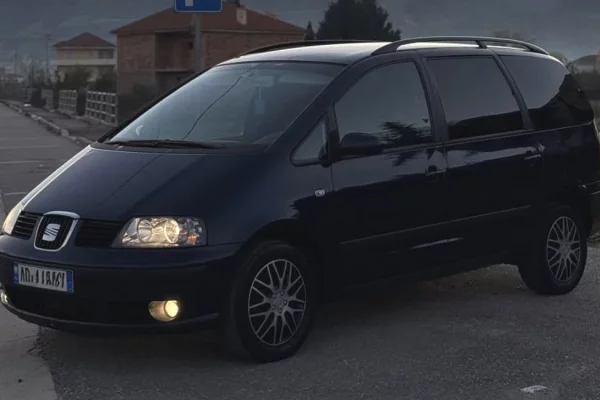 Cars for sale in Tirana - 4,800 Euro