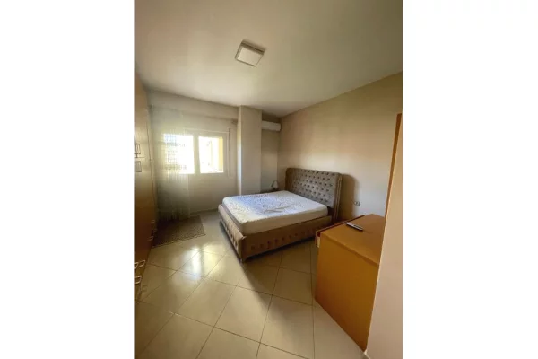 Shtepi me qera Apartament ne Tirane, 2+1, Mobilimi E mobiluar, Pagesa 700  Euro.