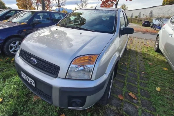 Cars for sale in Elbasan - 4,400 Euro